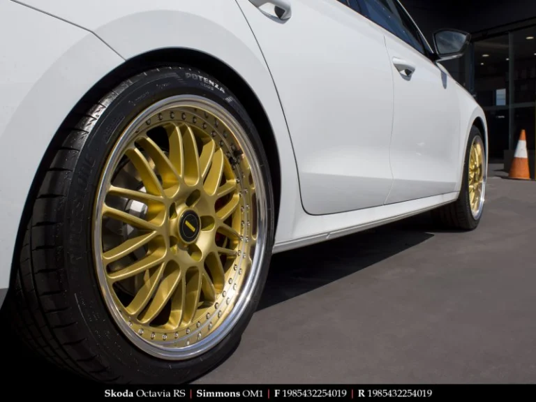 Skoda on 19 Inch Simmons OM-1