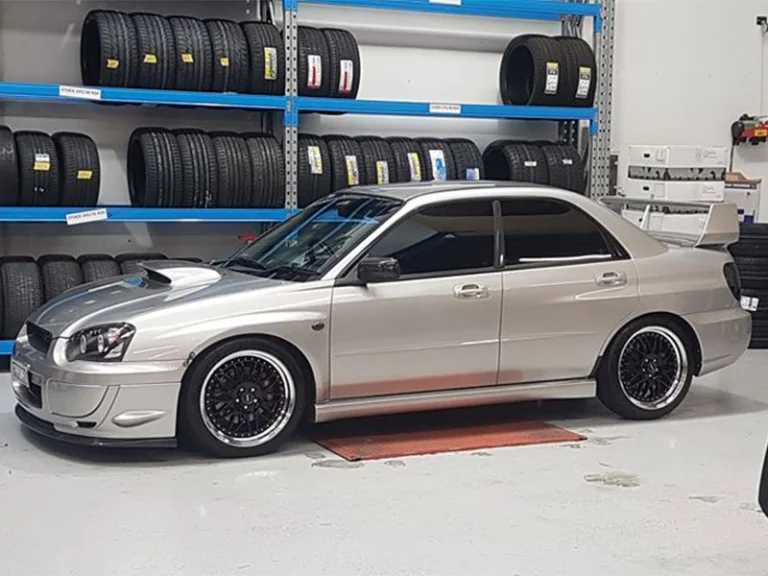 Subaru on 17 Inch Simmons OM
