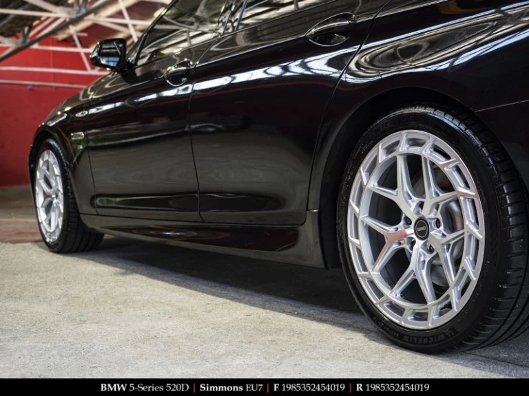 BMW on 19 Inch Simmons EU7