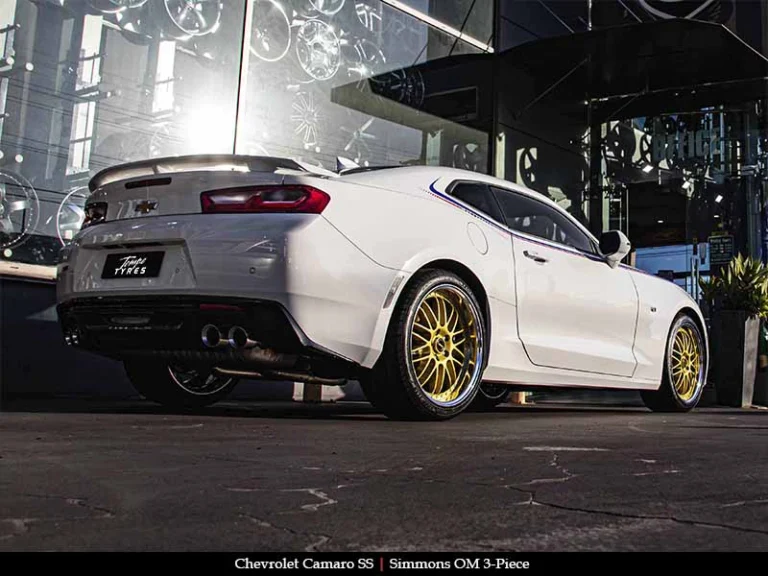 Chevrolet on 20 Inch Simmons OM