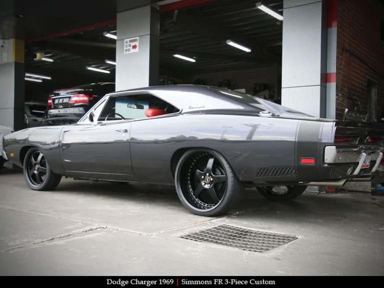 Dodge on 22 Inch Simmons FR