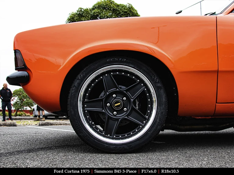 Ford on 17 Inch Simmons B45