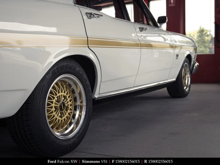 Ford on 15 Inch Simmons V51
