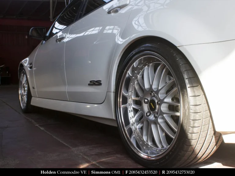 Holden on 20 Inch Simmons OM-1