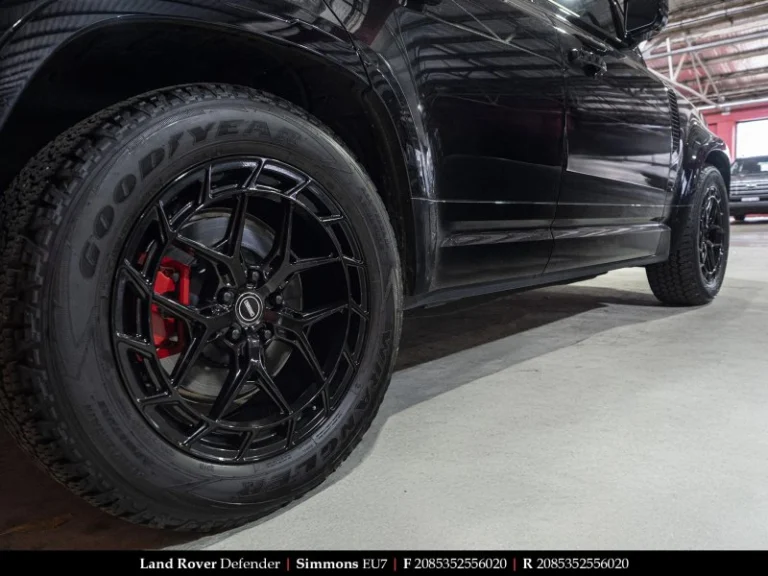 Land Rover on 20 Inch Simmons EU7